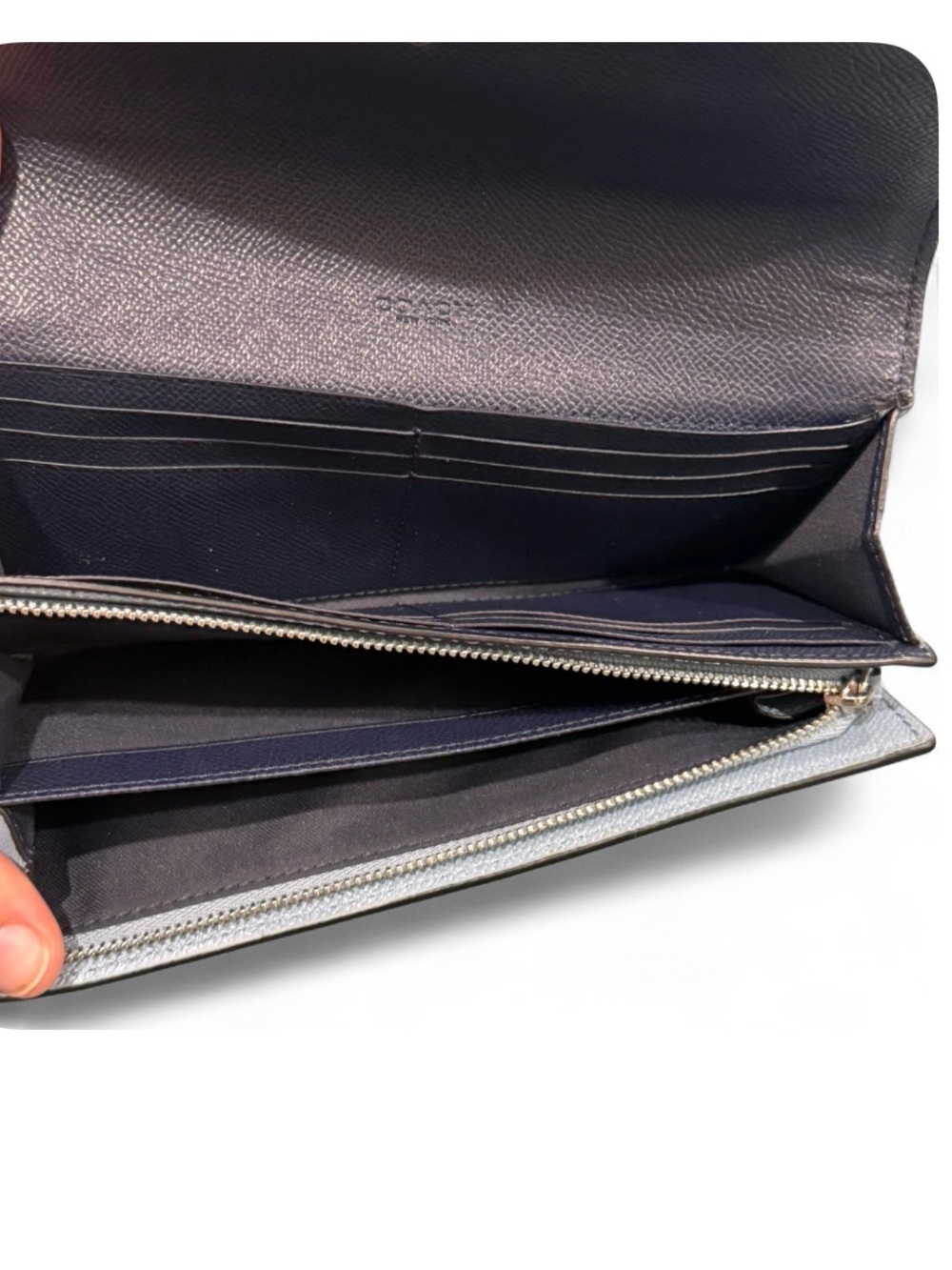 Coach Envelope Wallet - Picture 4 of 8